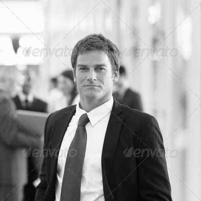 会员开通市场的轰炸免费网页